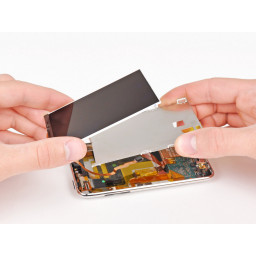 Замена дисплея iPod Touch третьего поколения