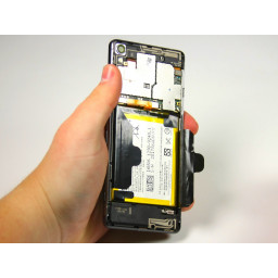 Замена батареи Sony Xperia XA
